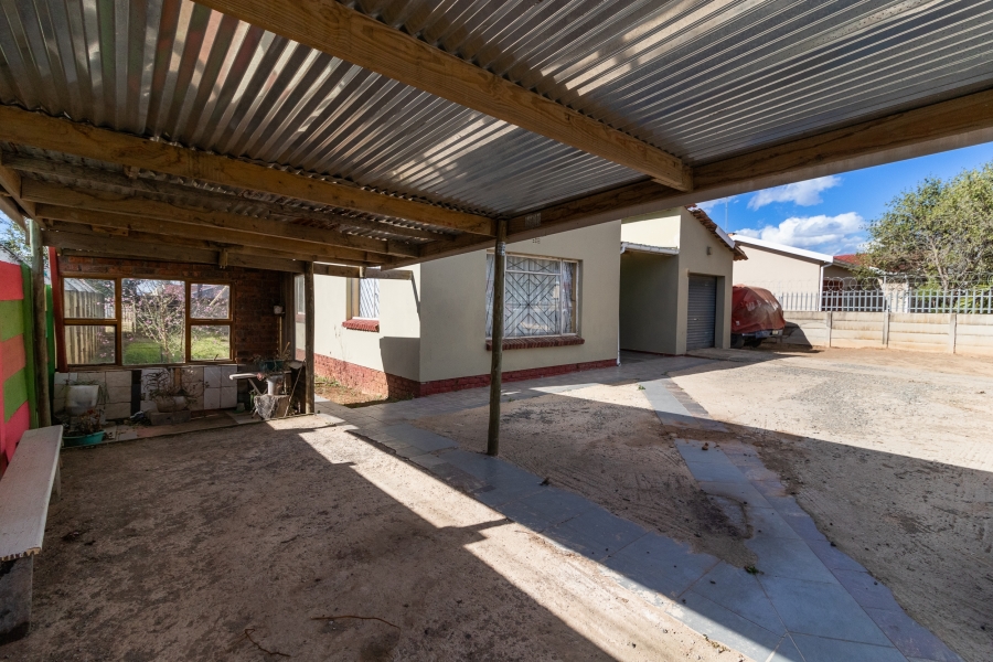 3 Bedroom Property for Sale in Bisho Park Eastern Cape